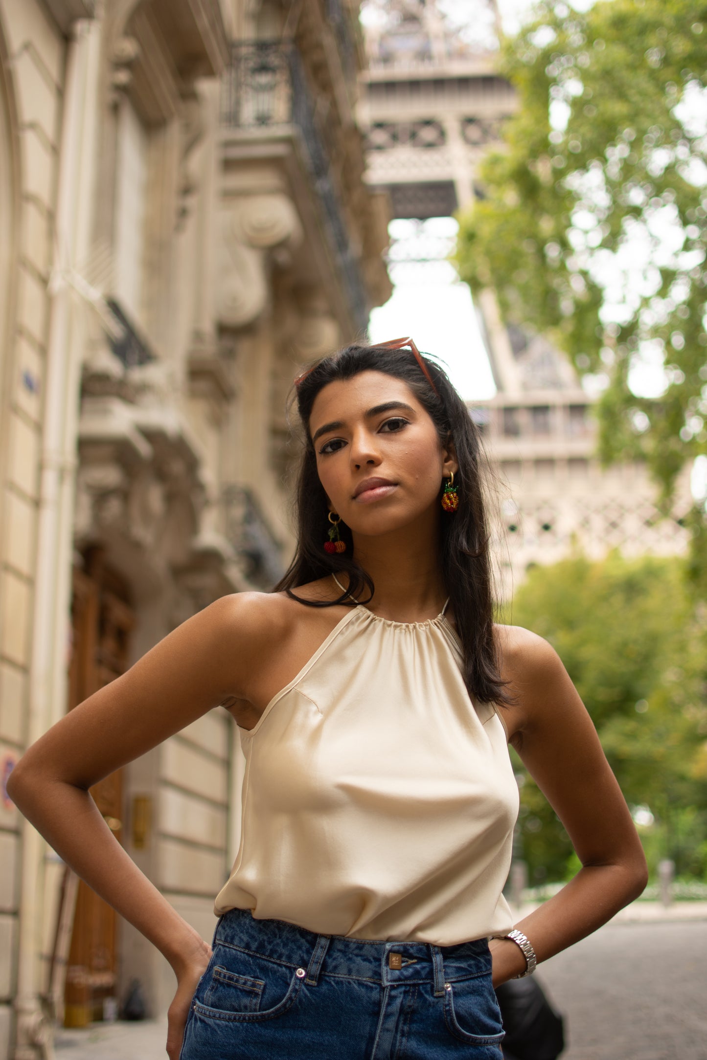 The glossy silk tank top - beige