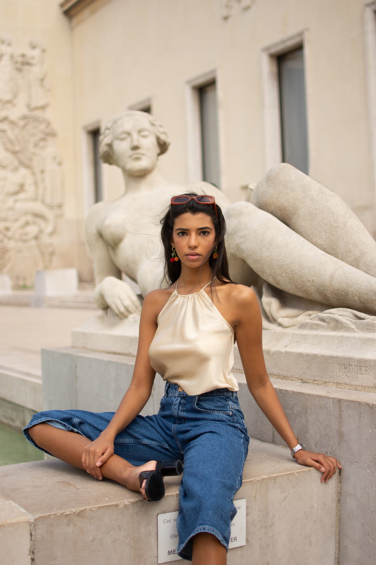 The glossy silk tank top - beige